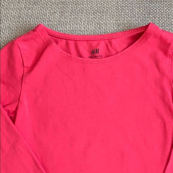 H&M Girl’s Pink Long Sleeve Tee Size 4-6y - Picture 2 of 8